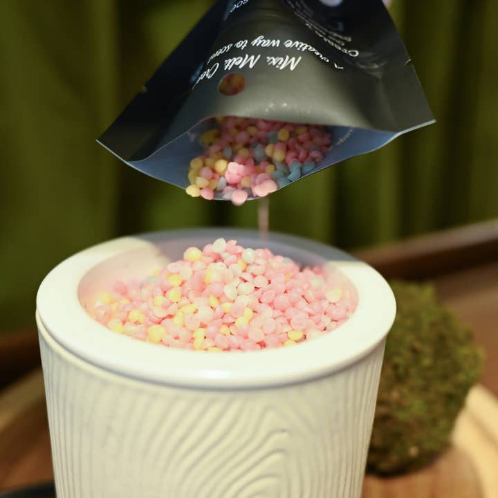 Milkhouse Candle Company - Wholesale Wax Melt - Candle Bar- 3.5 oz Fillable Bag 3