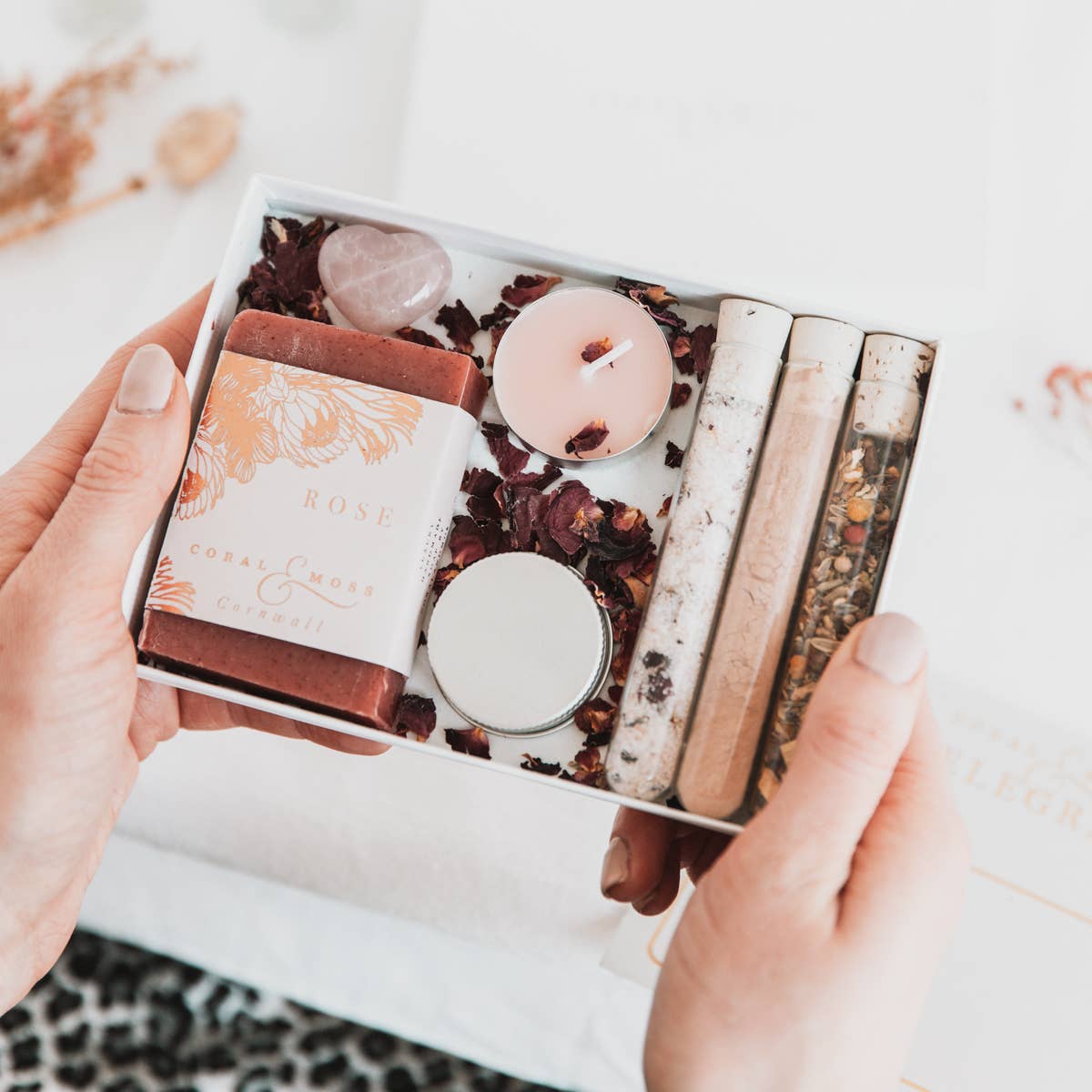 Coral & Moss - Wholesale Bath & Body Set - ROSE 'ME TIME' GIFT SET5