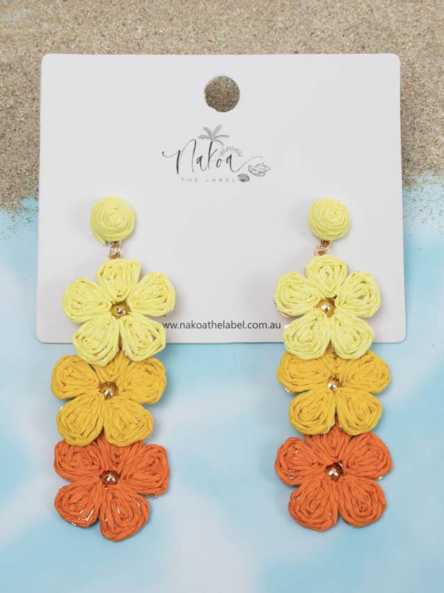 Boucles d'oreilles Trio de Fleurs en Raphia - Orange pour la vente par Nakoa The Label