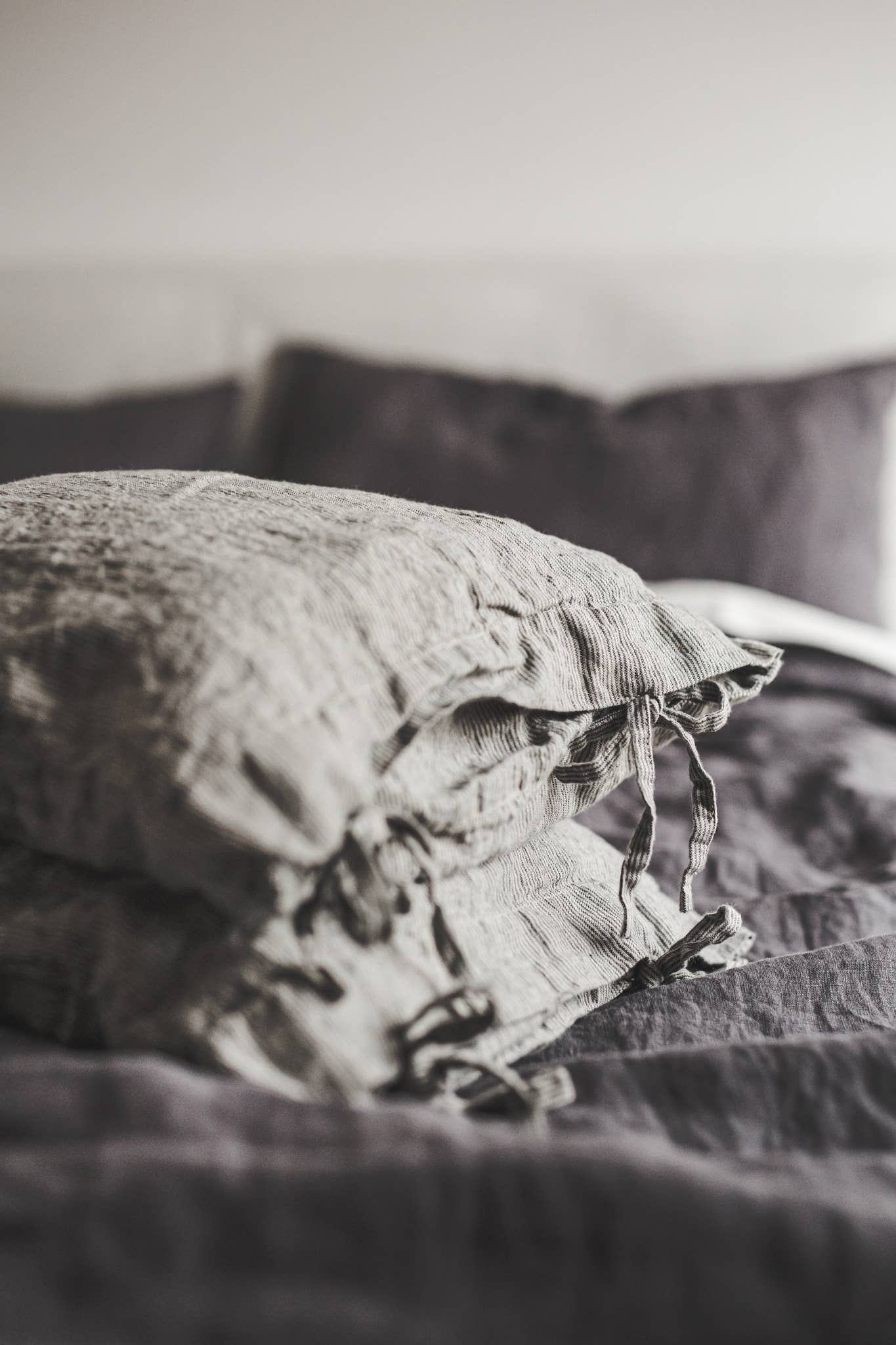 Epic Linen - Wholesale Chair Cushion - Linen Cushion Cover with Ties3