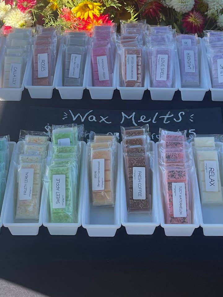 Soy wax Snapbar Melts for wholesale by KandM Candles and Decor