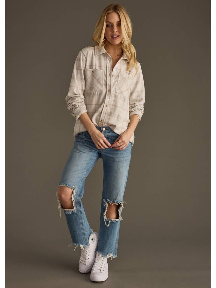 Panache Apparel Co. - Venta al por mayor Camisa con botones - Mujer - Teniente Tan, Camisa de Cuadros Marrón y Gris con Botones5