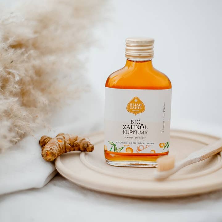 Eliah Sahil - Wholesale Mouthwash - Organic tooth oil turmeric1