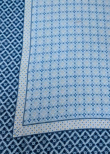 Blu Gilet Spirito Libero nella Stampa Age of Aquarius in vendita all'ingrosso su Faire2