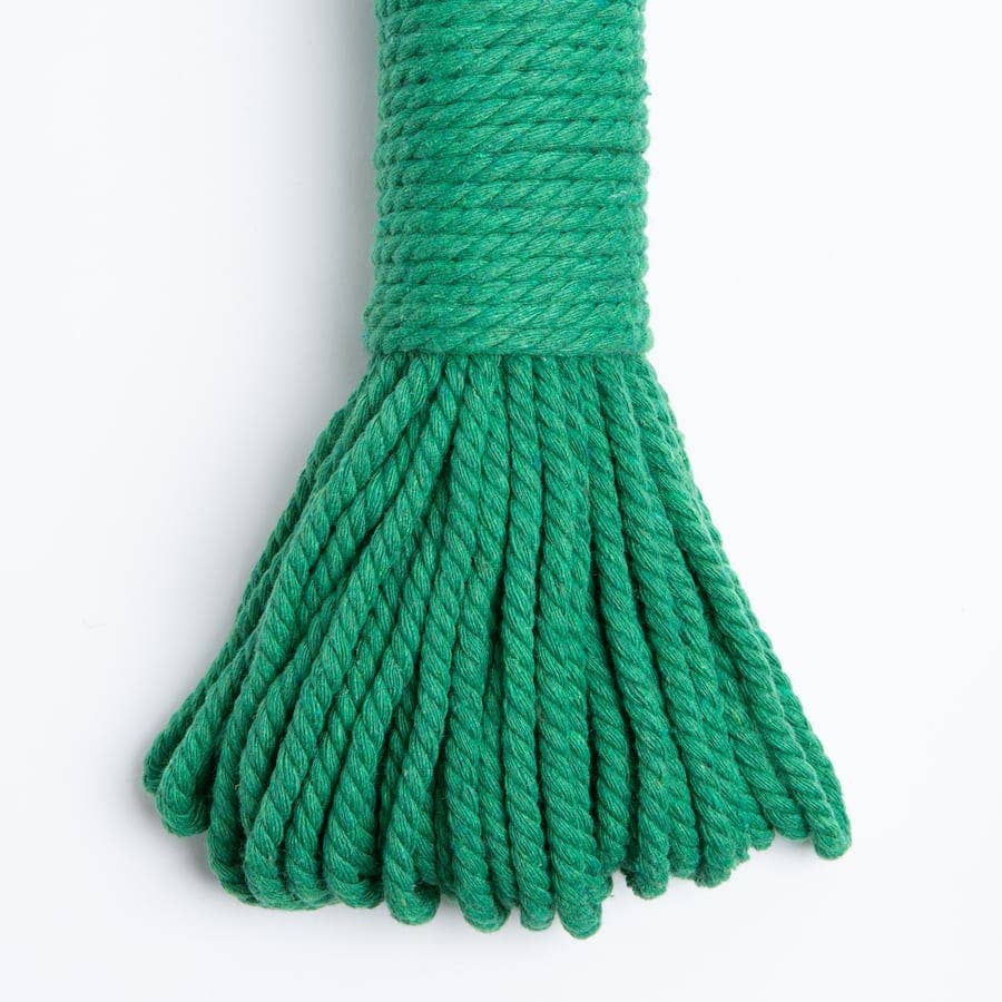 Wool Couture Company – wholesale Craft supplies – Macrame Cord Rope 5mm in Green1