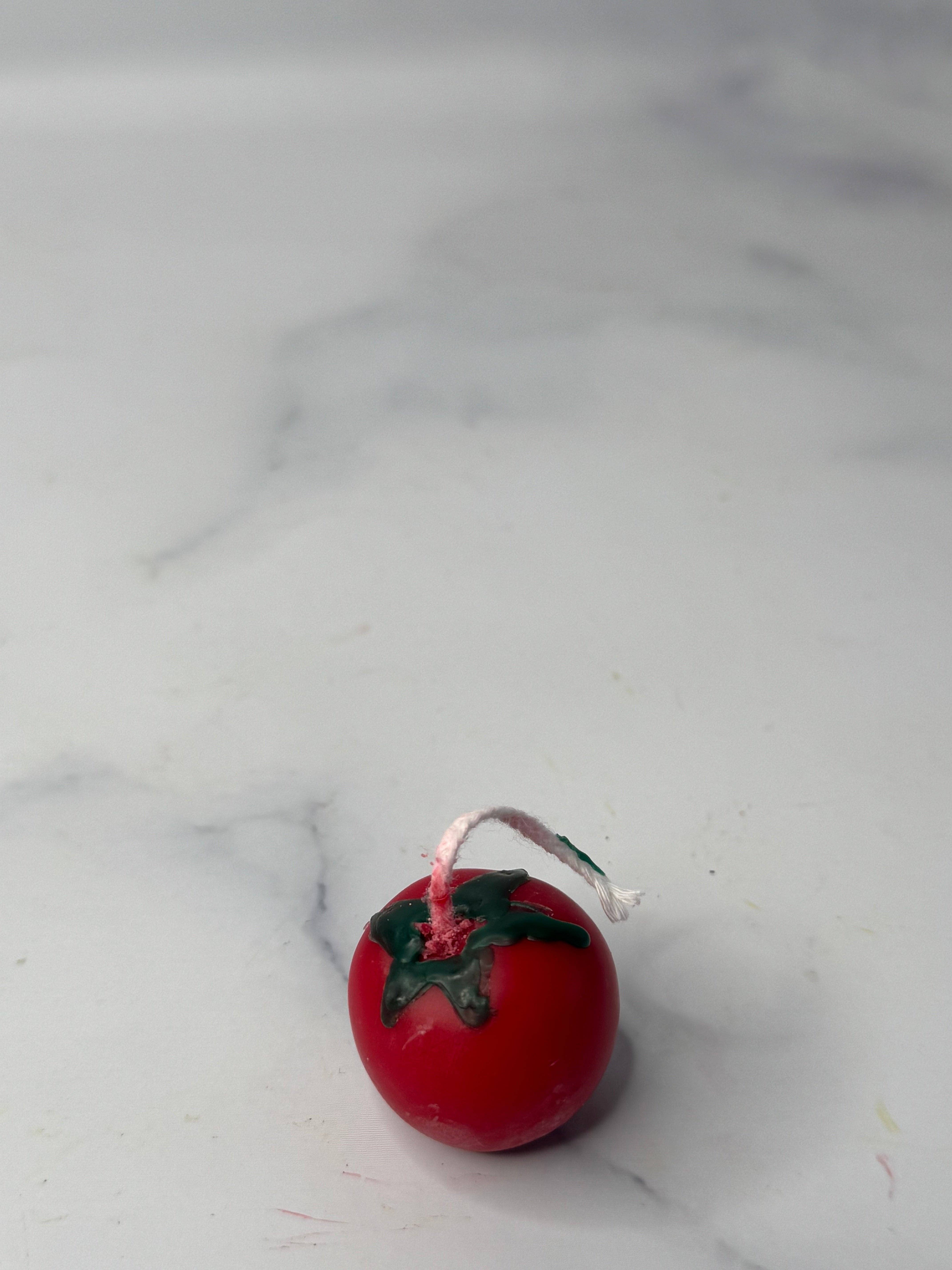 LitwLilit - Wholesale Novelty Candle - Cherry tomato candle3