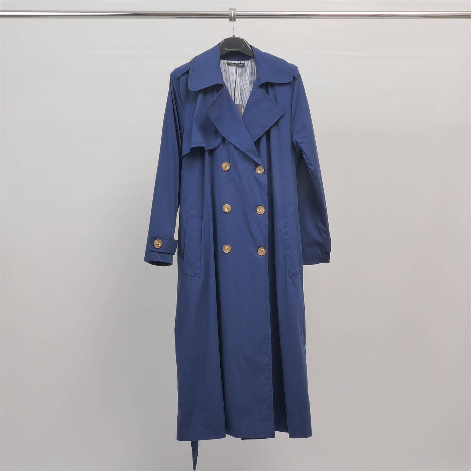 Cecile Wang – Großhandel Trenchcoat – Damen – Doppelreihiger Trenchcoat mit Gürtel TDM816244