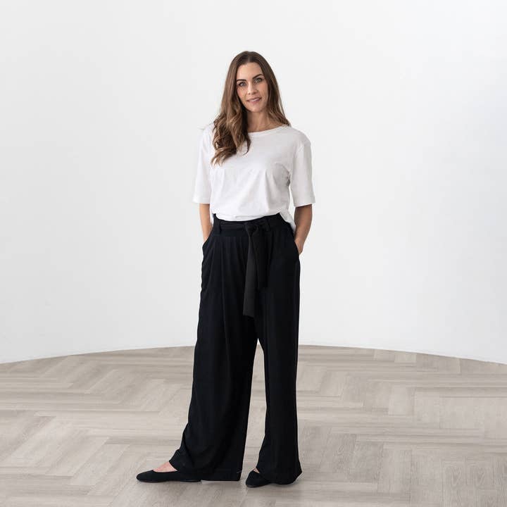 Encircled - Wholesale T-Shirt - Women's - The Everyday Boxy Tee29