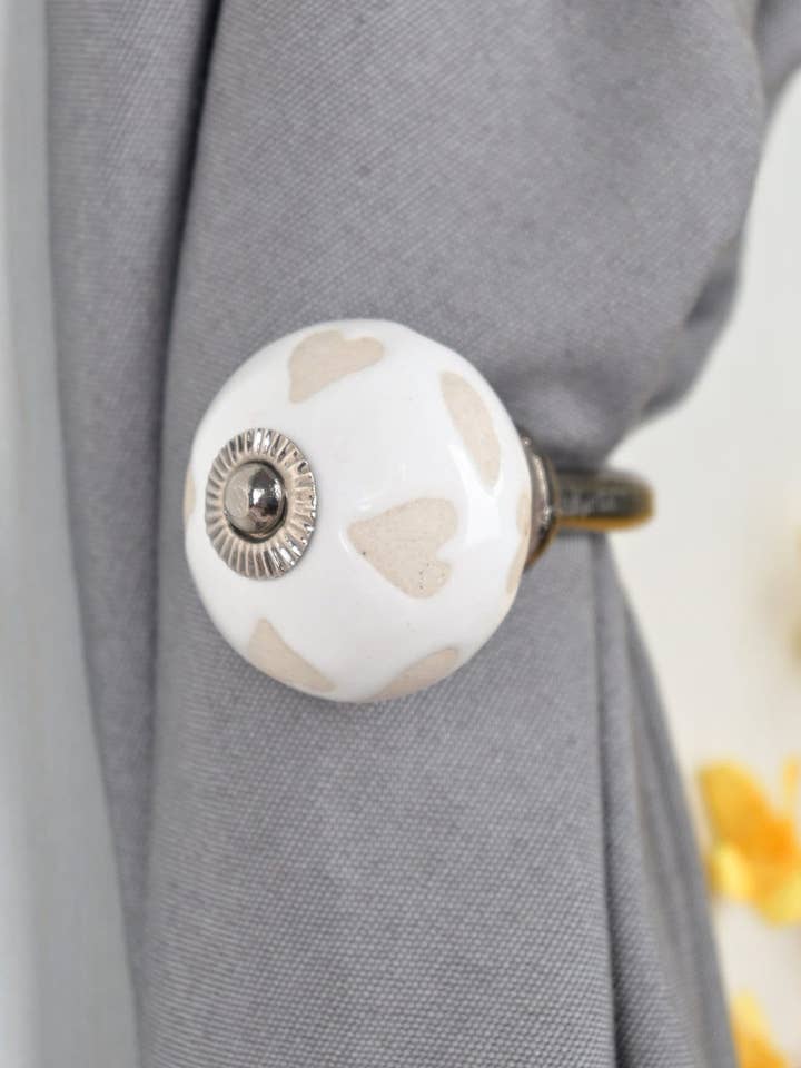 Heart Design on Off White Round Shape Handmade Decorative Curtain Tie Back Hook Bathroom Towel Hook Antique Hook (Set of 2) for wholesale by KNOBCO