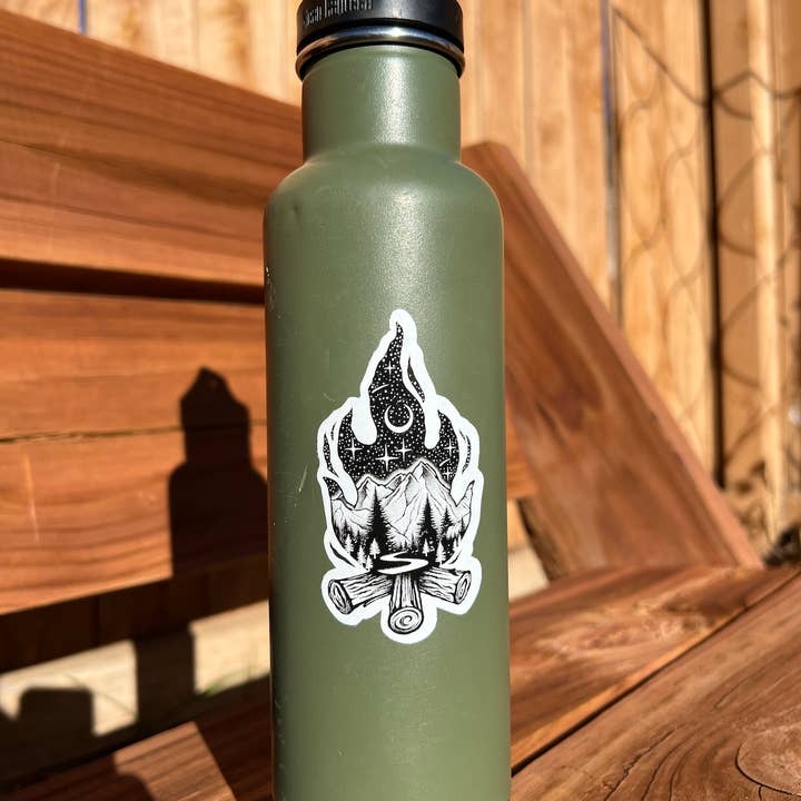 Sticker Art – Engroshandel Klistermærke – Lejrbålklistermærke - tåler opvaskemaskine1