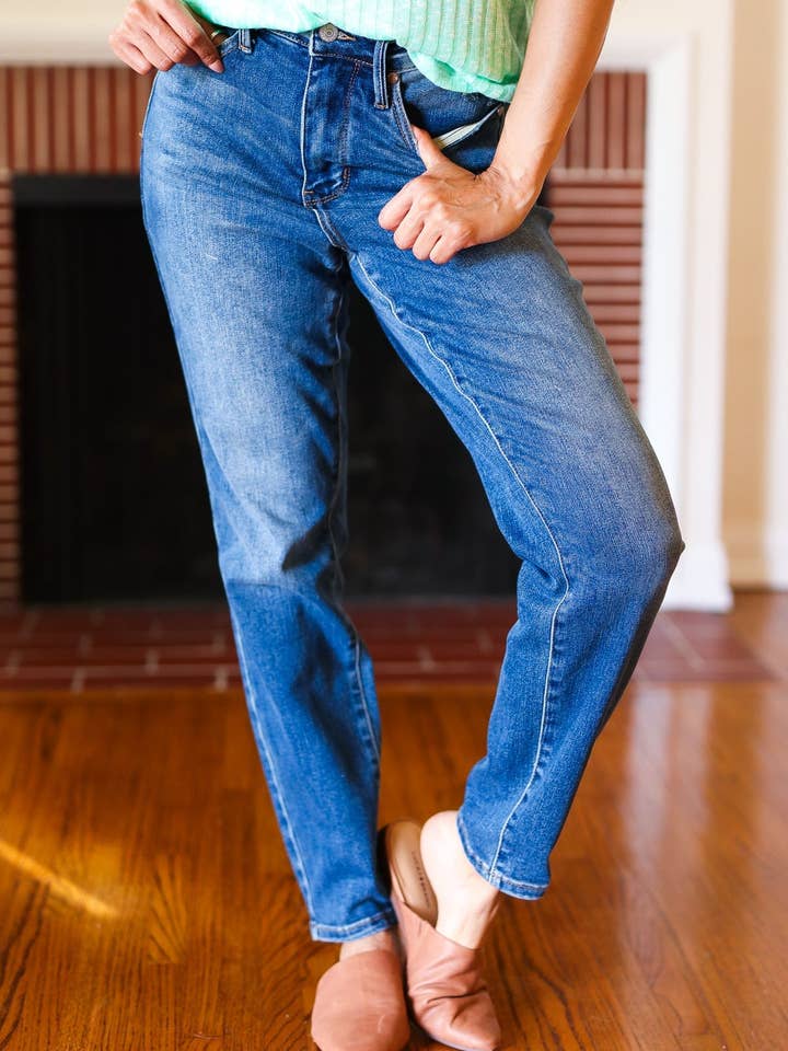 Judy Blue Everyday Dark Denim Slim Fit High Rise Jeans (Open Pack) for wholesale by Promenade