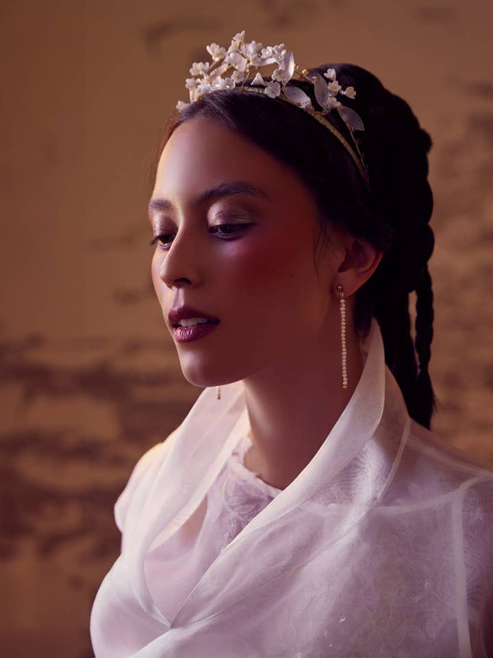 Natsumi miljövänlig brudlinne i silkeorganza och spets för wholesale av The Loved One