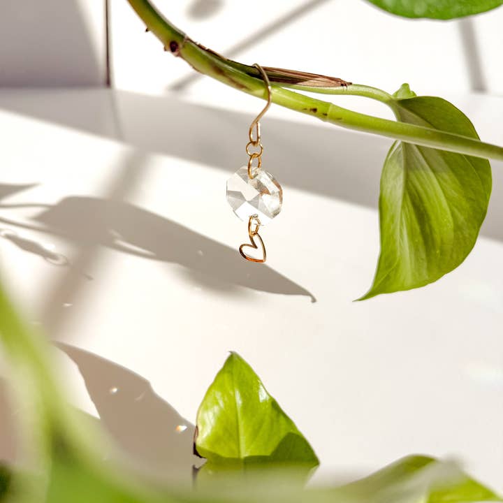 Meraki The Studio Co. - Wholesale Suncatcher - Plant Charm | Suncatcher + Heart | Houseplant Vine Jewelry3