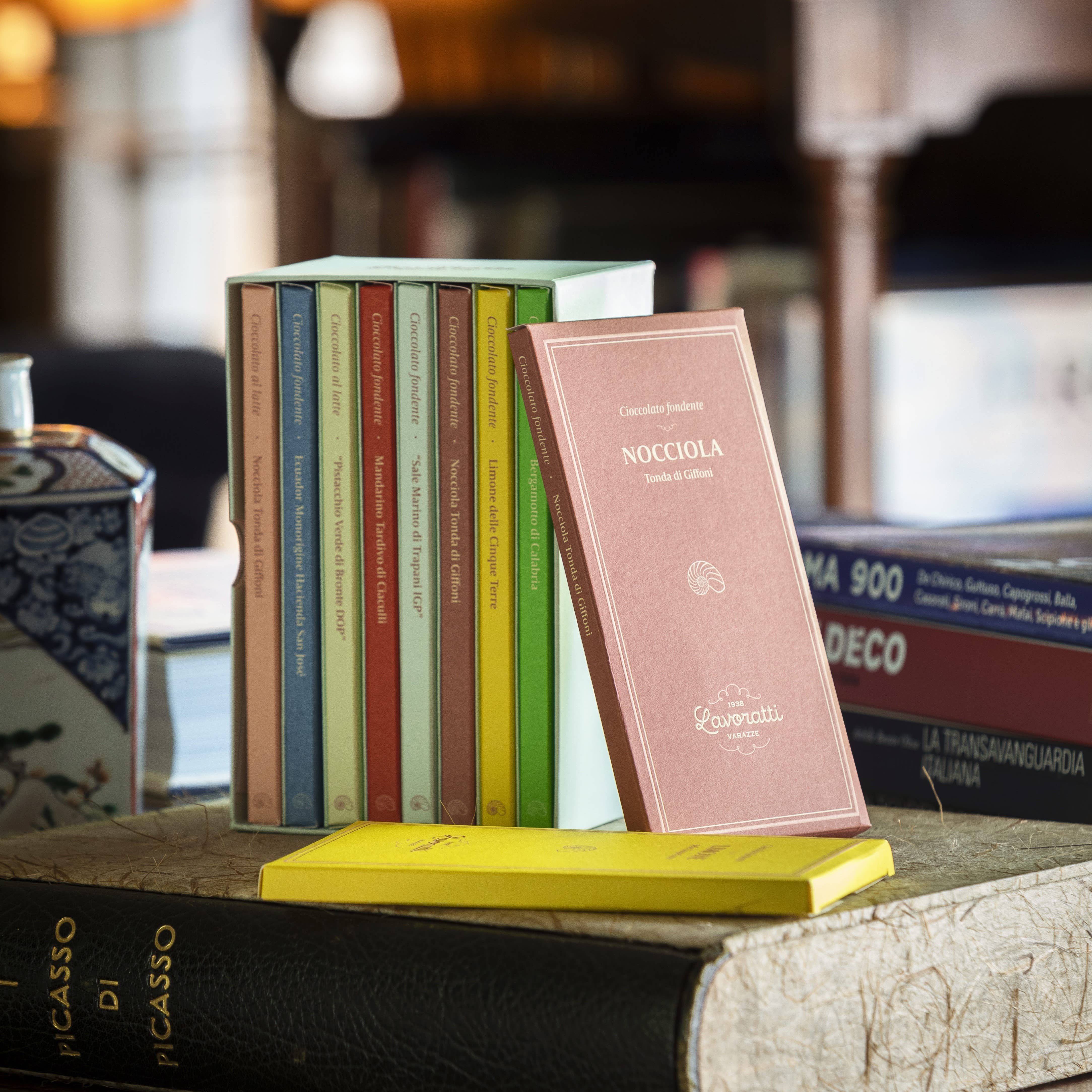 Cioccolato Lavoratti 1938 – Großhandel Schokoladenschachtel – The Lavoratti Library Schokoladenbox2