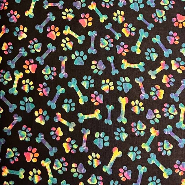 Jo's Pet Treats & Bandanas by Abab Enterprises, LLC - Vente Bandana – chien - Bandana à nouer pour chien avec motif de patte, prêt à être vendu au détail7