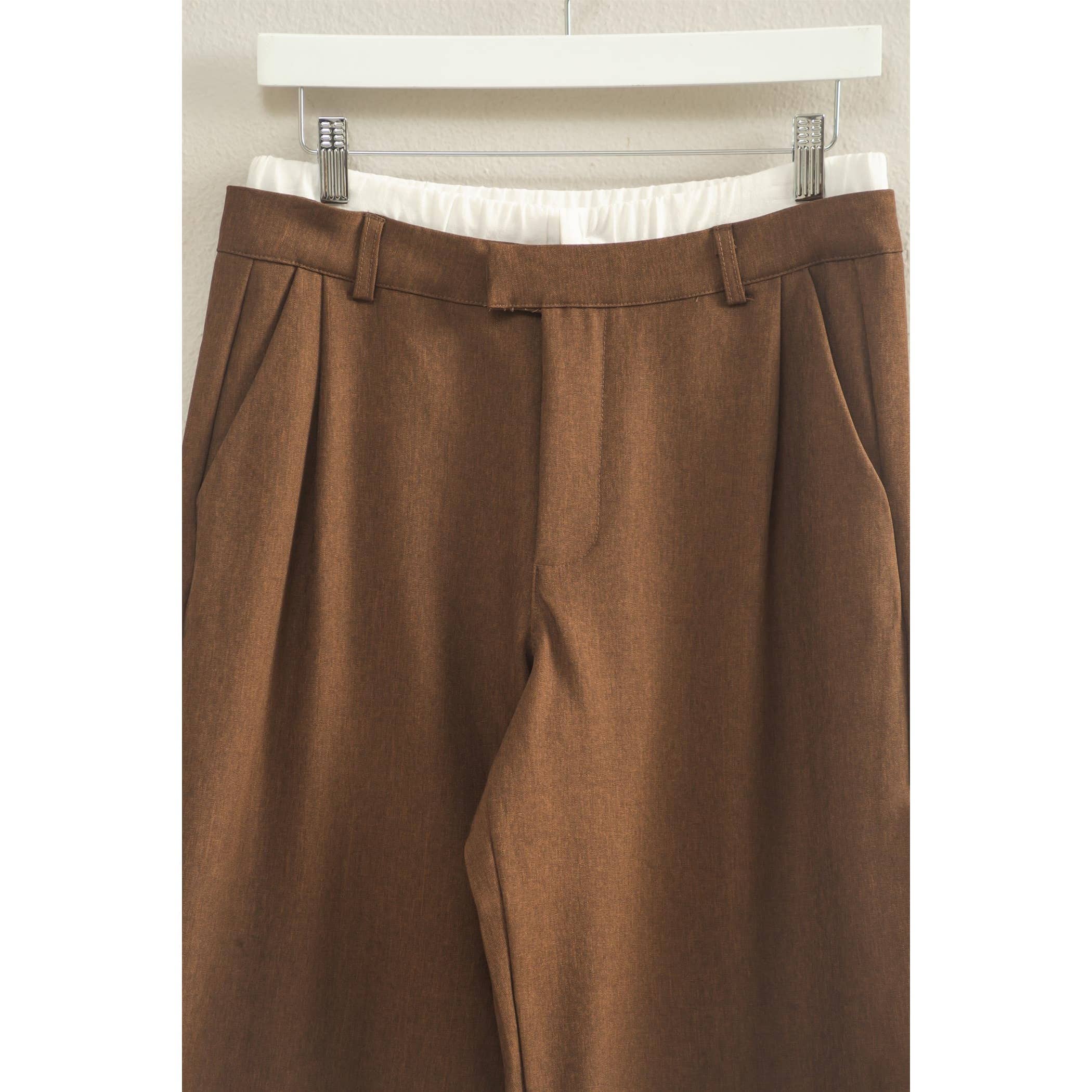 HYFVE – wholesale Byxor - Dam – Högmidjade byxor med veckdetaljer3