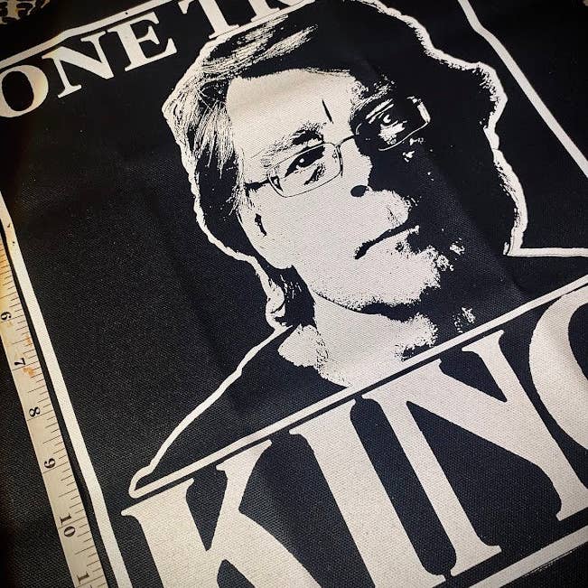 Three Raccoons - Wholesale Patch - Stephen King, One True King back patch.4