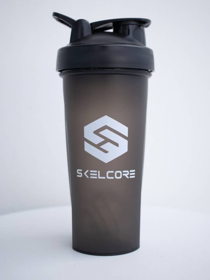 Skelcore 20oz Protein Shaker Bottle for wholesale by Skelcore