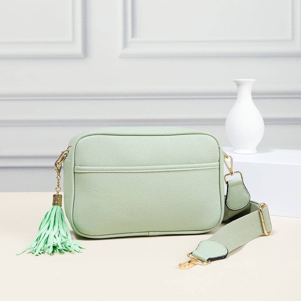 MiMi Wholesale - Wholesale Crossbody Bag - Women's - TG10204 Solid Color Tassel Camera Crossbody Bag2