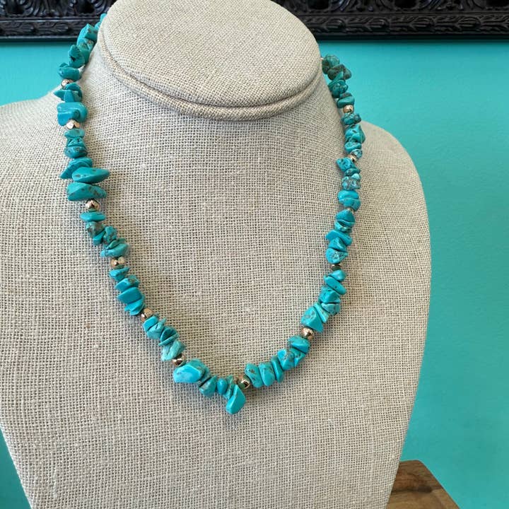 Turquoise Stone Chips Toggle Necklace for wholesale by HandPicked