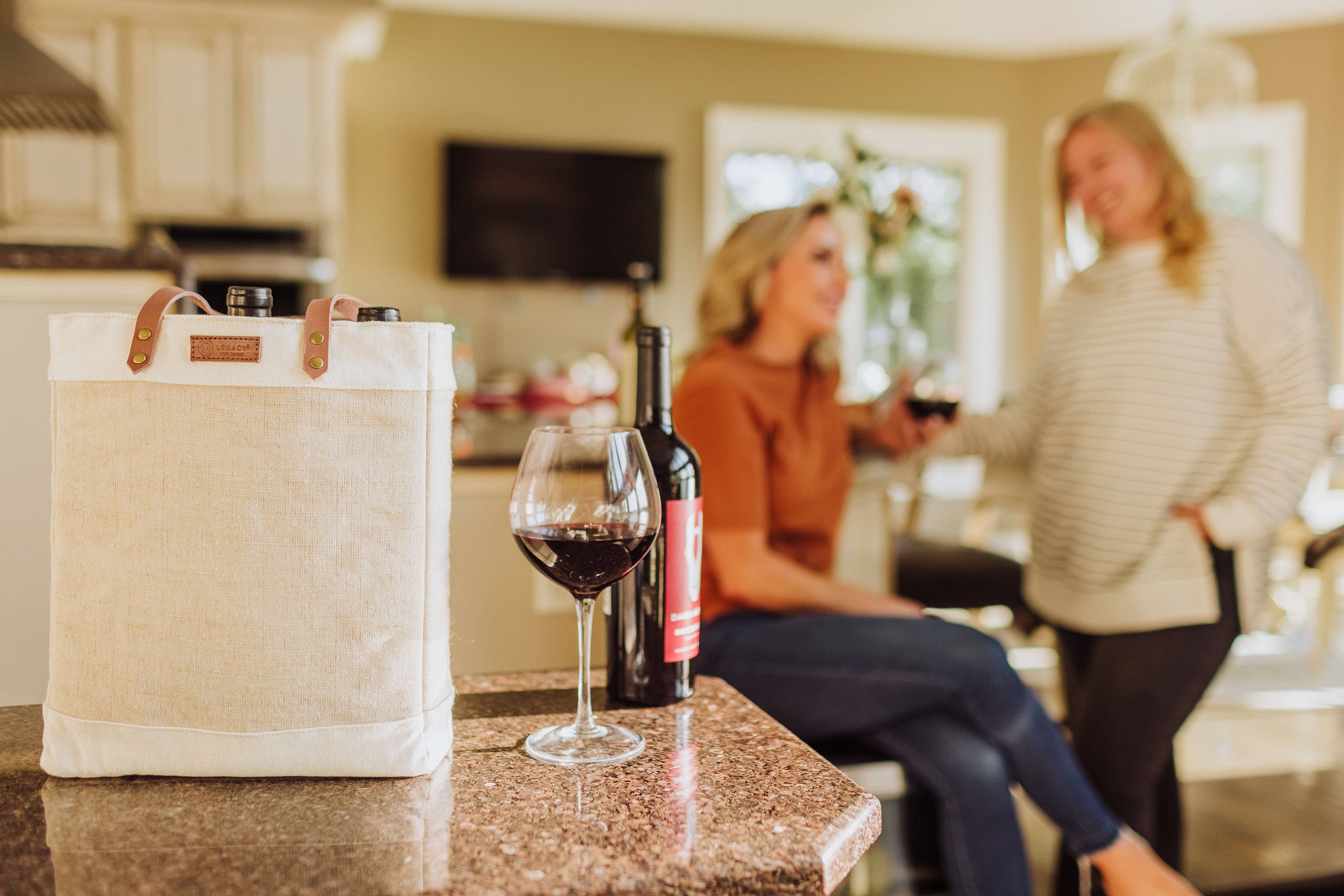 Beige Pinot Jute 3 Bottle Insulated Wine Bag for wholesale on Faire2