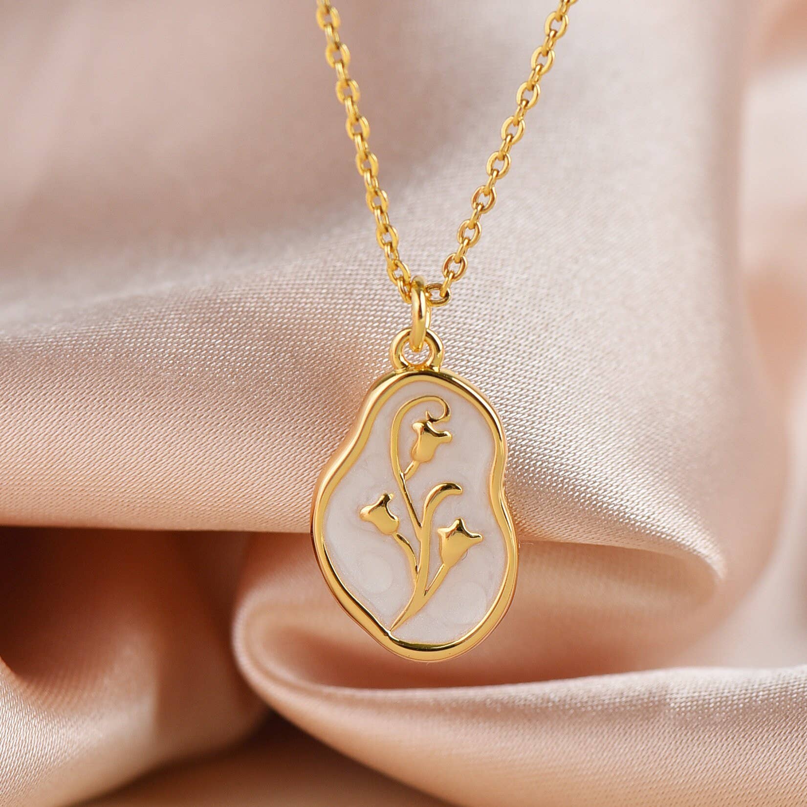 Jewel Pledge - Wholesale Individual Charm/Pendant - Gold Flower and Dainty Tulip Enamel Charms CPG2231