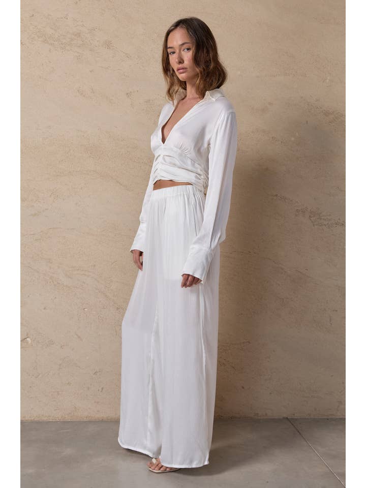 BEFORE ANYONE ELSE - Wholesale Blouse – Women’s - CORY TOP - IVORY1