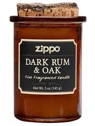 Bougie au rhum foncé et à l'alcool en chêne pour la vente par Zippo Manufacturing Company
