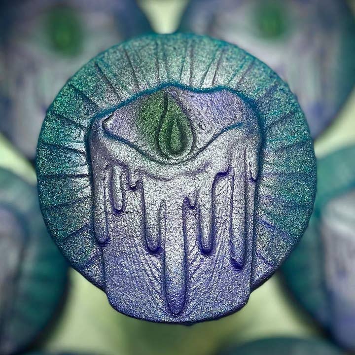 Black Flame Candle Badbom voor wholesale door Boil & Bubble