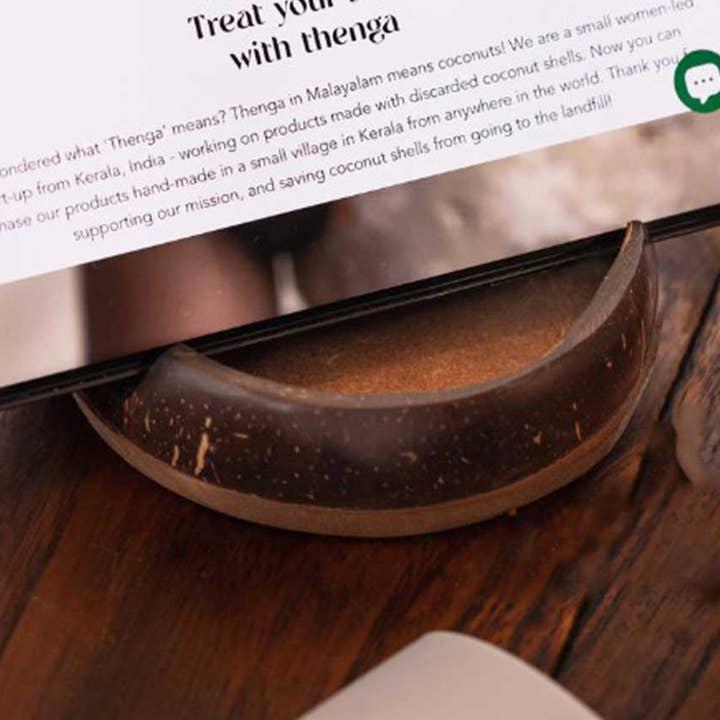 Eco-Friendly Teak Wood Coconut Shell Mobile Holder for wholesale by Zwende