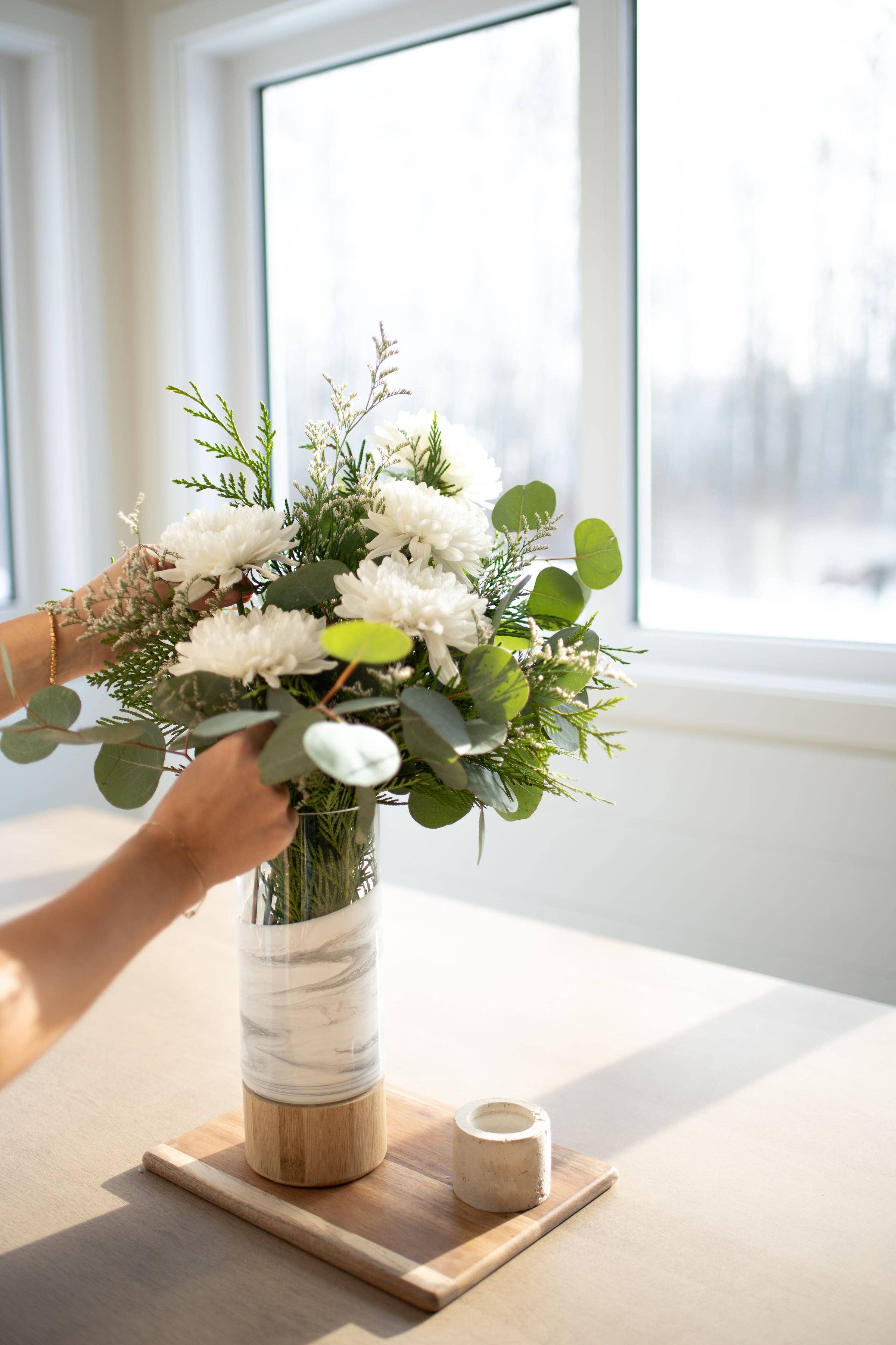 Lynn & Liana Designs - Wholesale Vase - NEW!!! Resin Accented Vase with Bamboo Base (NO TARIFFS)13