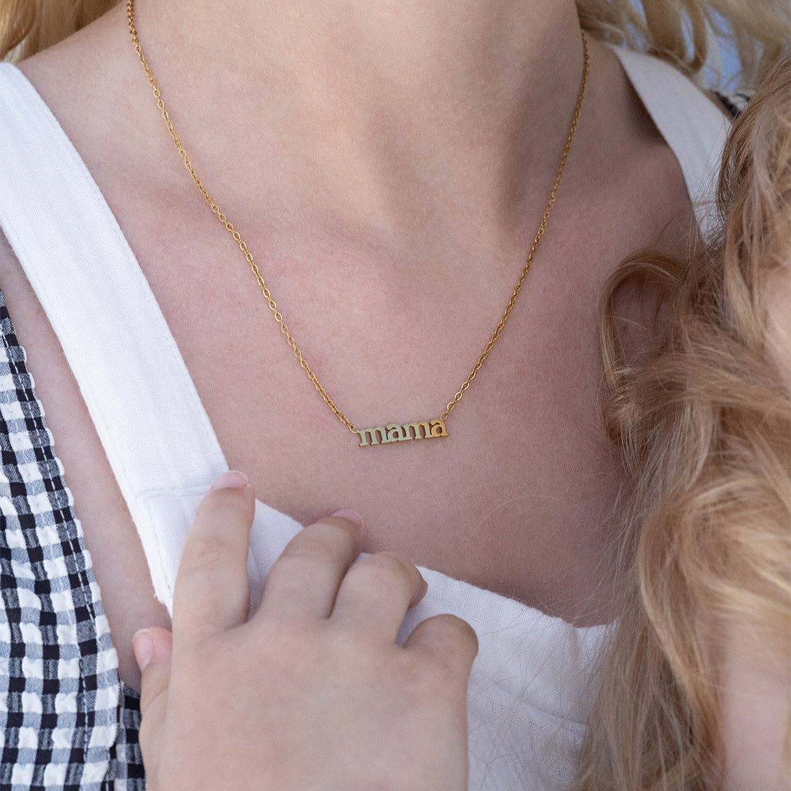 WJW – Großhandel Kette mit Anhänger/Charm – 18K Gold PVD Edelstahl Mama Charm Halskette7