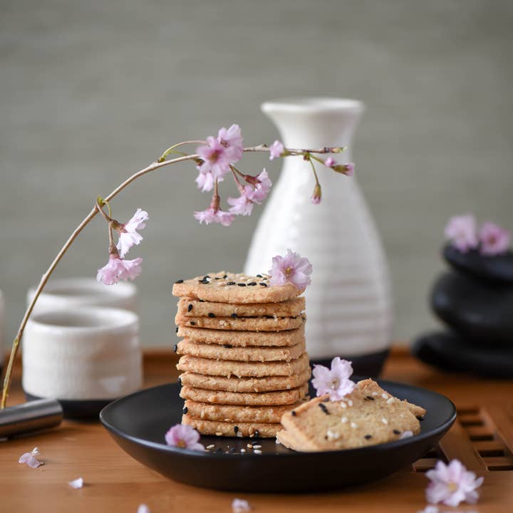 Lark Fine Foods - Wholesale Cookie - Black & White Sesame Savory Biscuit-6oz