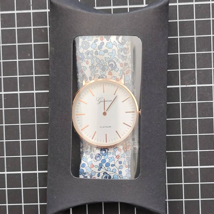 PETITE FOUINE – wholesale Wrist watch – Women's – Women's scarf watch Liberty Betsy porcelain bracelet