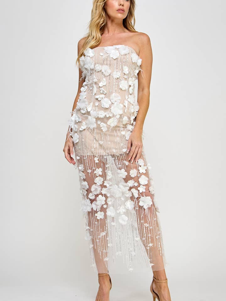 Robe longue tube avec appliques florales et perles pour la vente par Vestis M