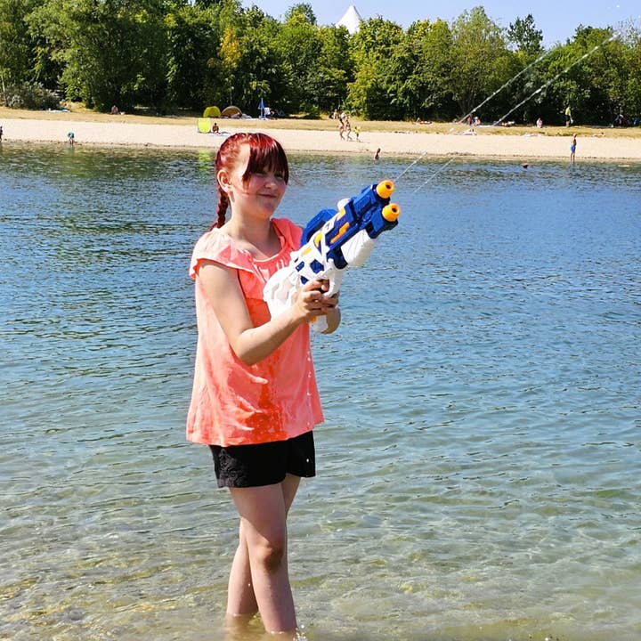 alldoro GmbH – Großhandel Klassisches Spielzeug – Kinder – Water Power Wasserpistole 60 cm, Reichweite 8 m, 530 ml6