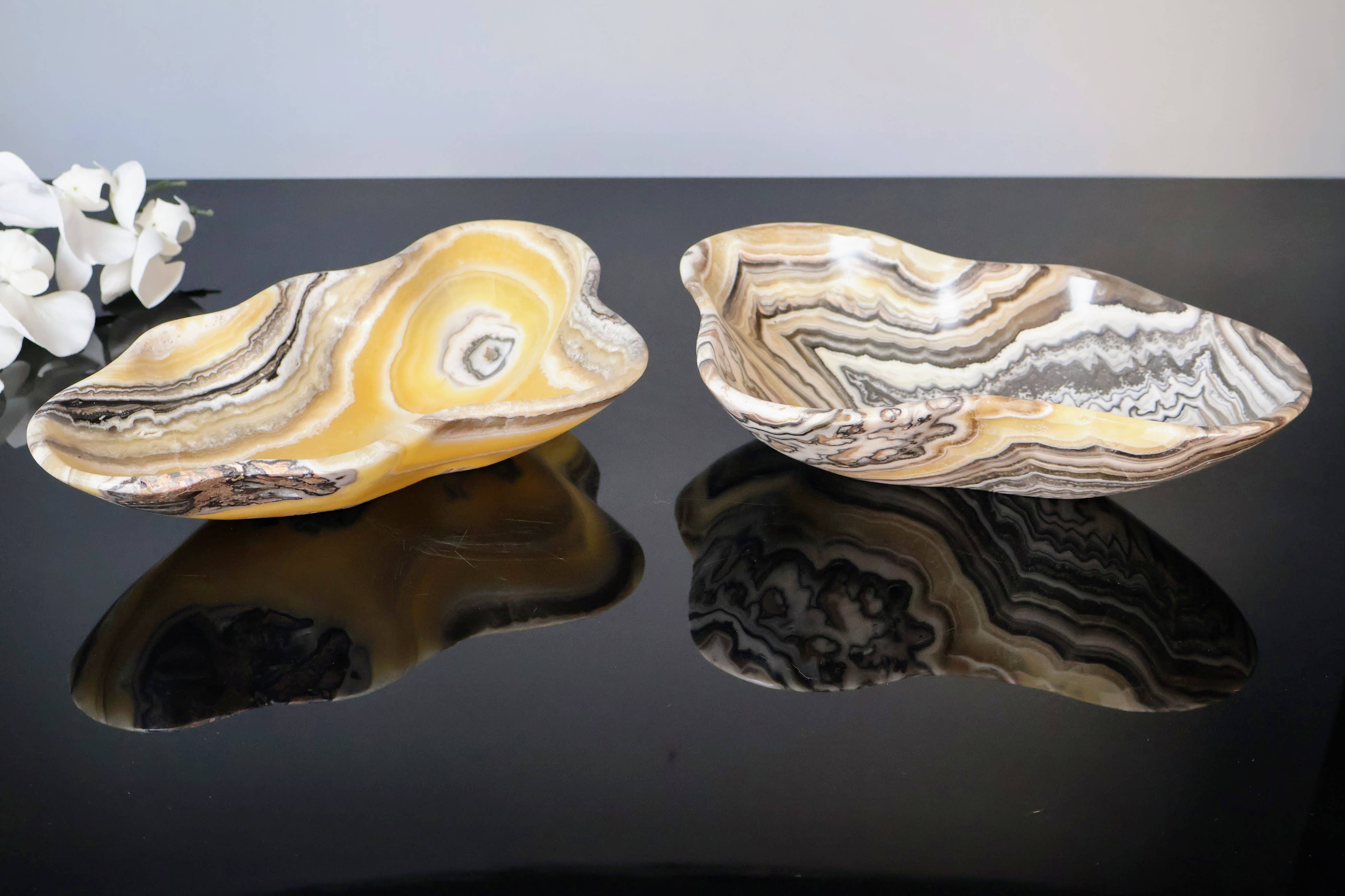 OnyxBowl - Vente Assiettes/plats/bols de décoration - Plateaux en pierre d'onyx précieux, Coupelles à bibelots de luxe sculptées à la main4