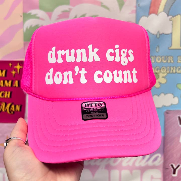 Happy Hour – Großhandel Trucker-Cap – Damen – Betrunkene Zigaretten zählen nicht - Trucker Hat0