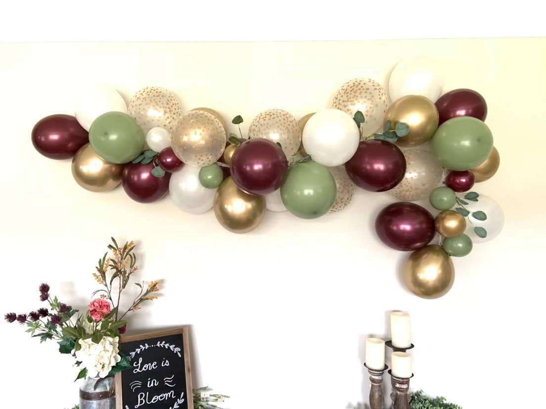 Hullaballoons - Vendita all'ingrosso Bandierine/Ghirlande - Ghirlanda di palloncini bordeaux ed eucalipto | Kit fai da te5