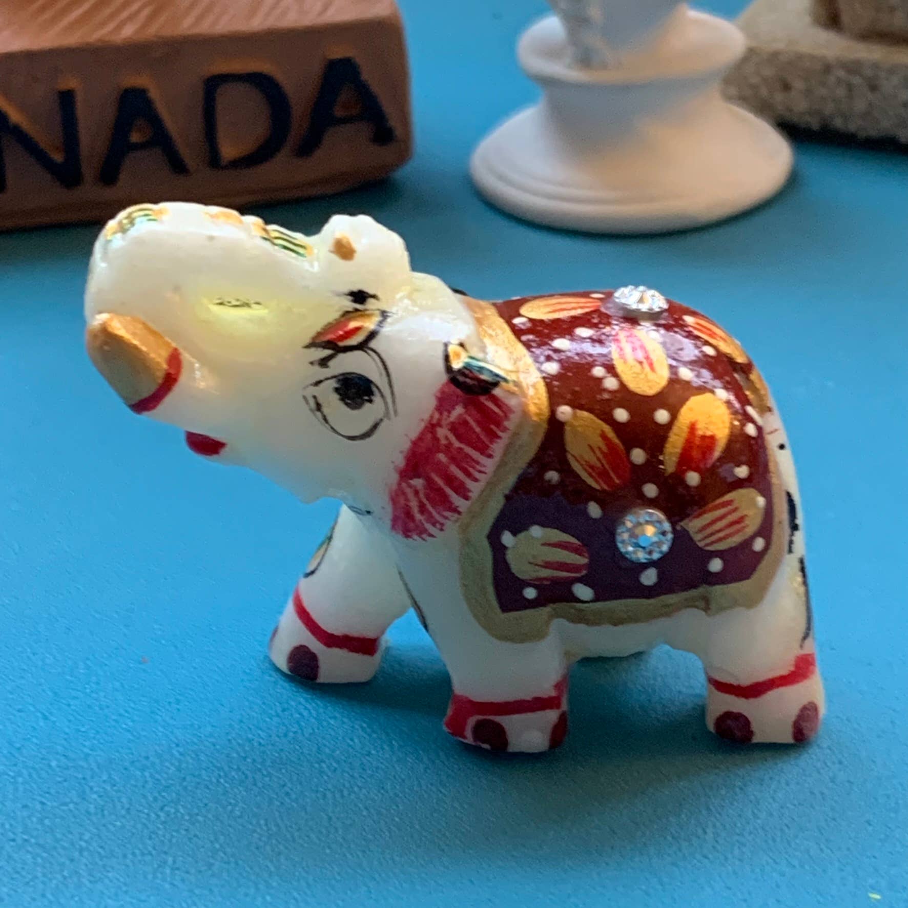 Magnifique Hearts - Vente Figurine décorative - Joli éléphant en marbre, fait main, décoration d'intérieur, cadeau porte-bonheur, 3 pouces3