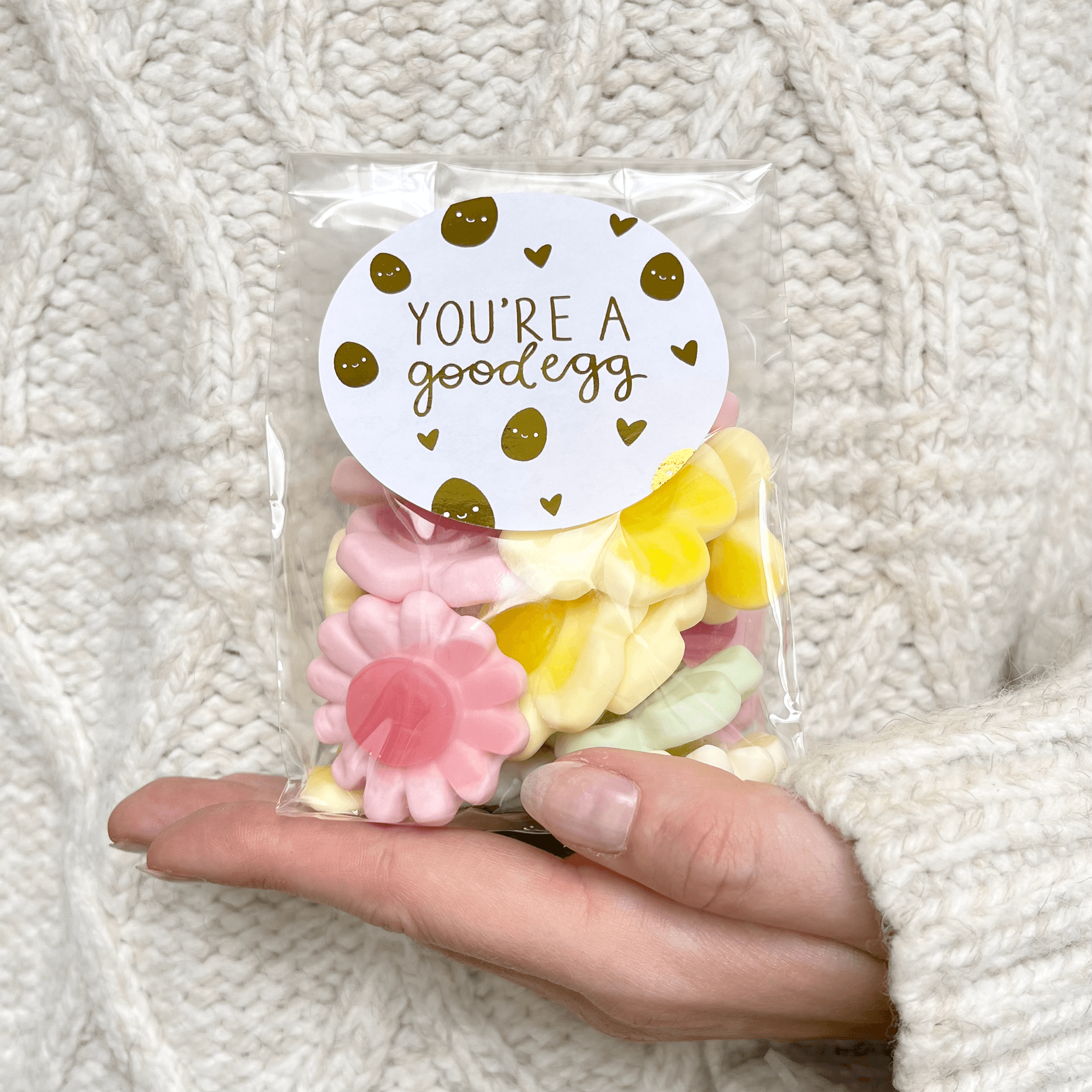 BearHugs – wholesale Gummy – Gummy Flower Sweets - Choose Your Message!3