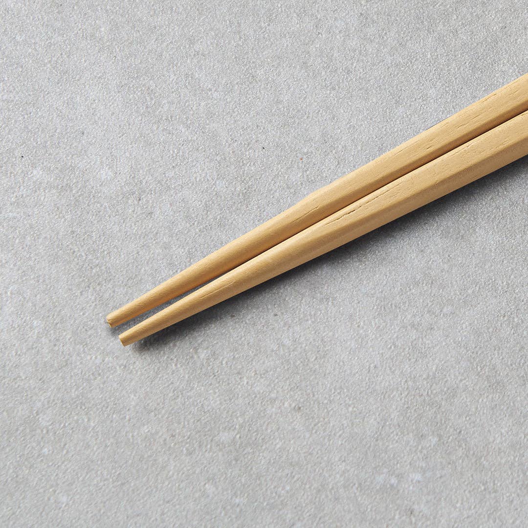 Palillos japoneses hechos a mano para sushi de madera de castaño natural al  por mayor para tu tienda - Faire España