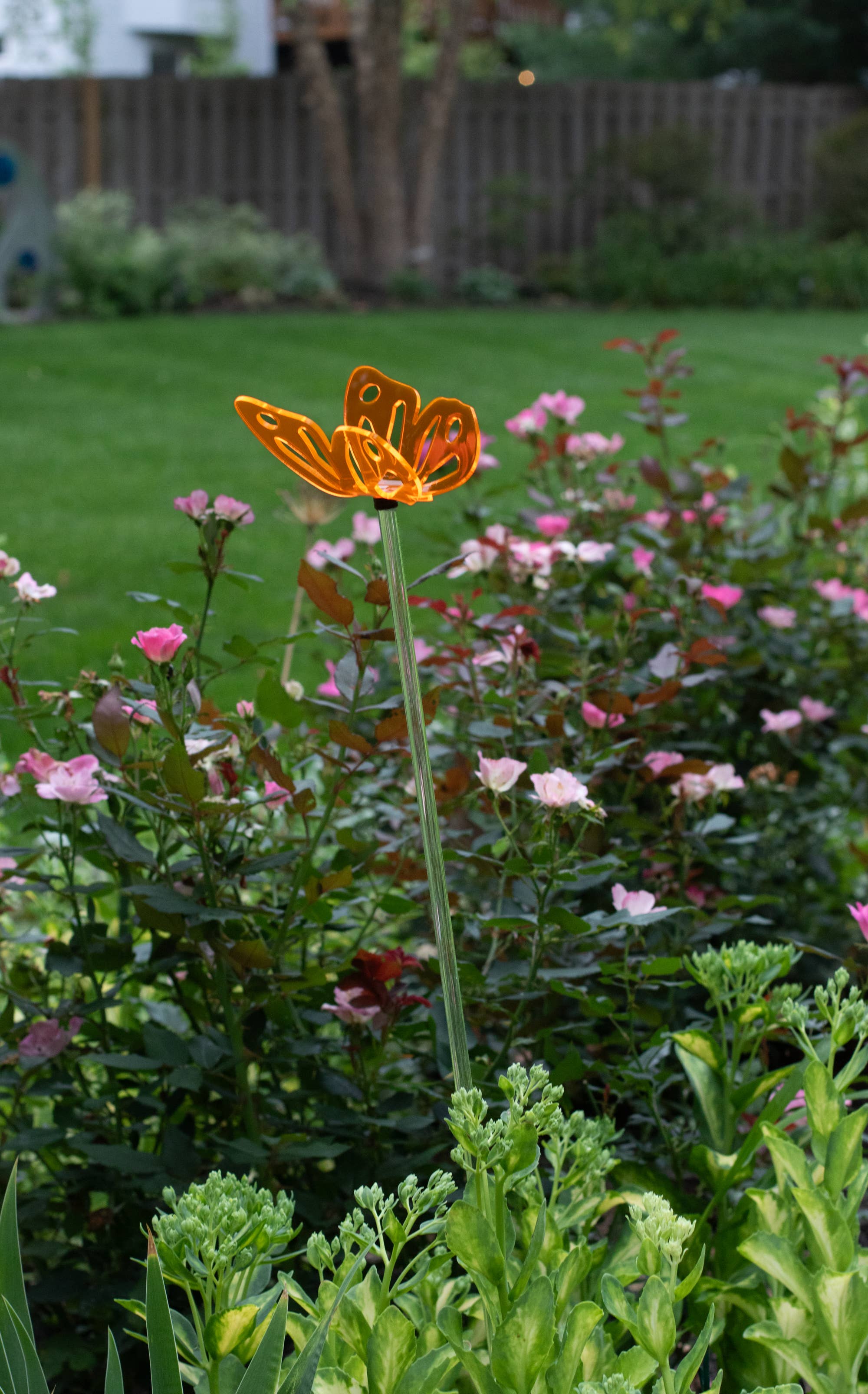 The Colored Petal – wholesale Gräspiggar – Solfångare Fjärilspinne - Fjärilsträdgård9