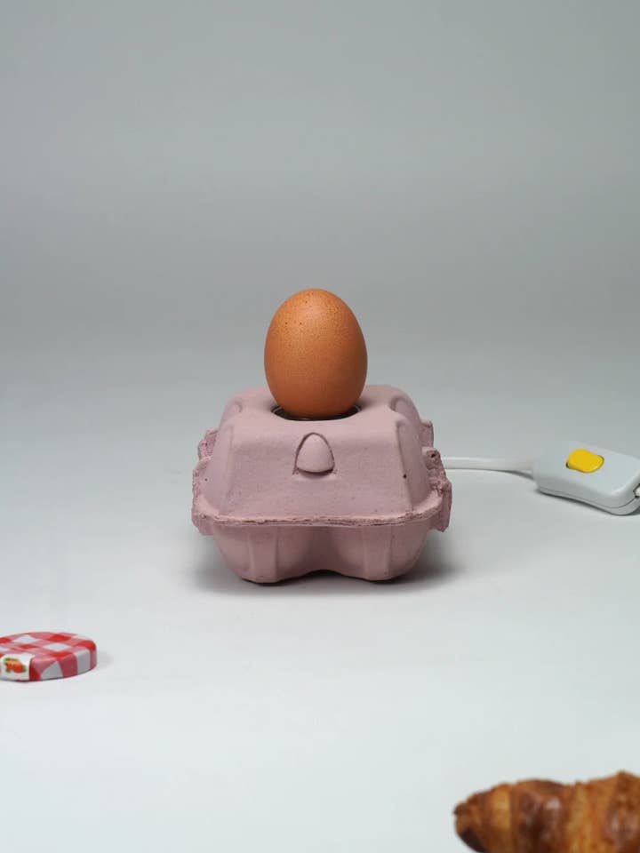 EggboxLAMP Rosé | Zementbasis, Glühbirne aus echtem Ei für den Großhandel von Egglamp