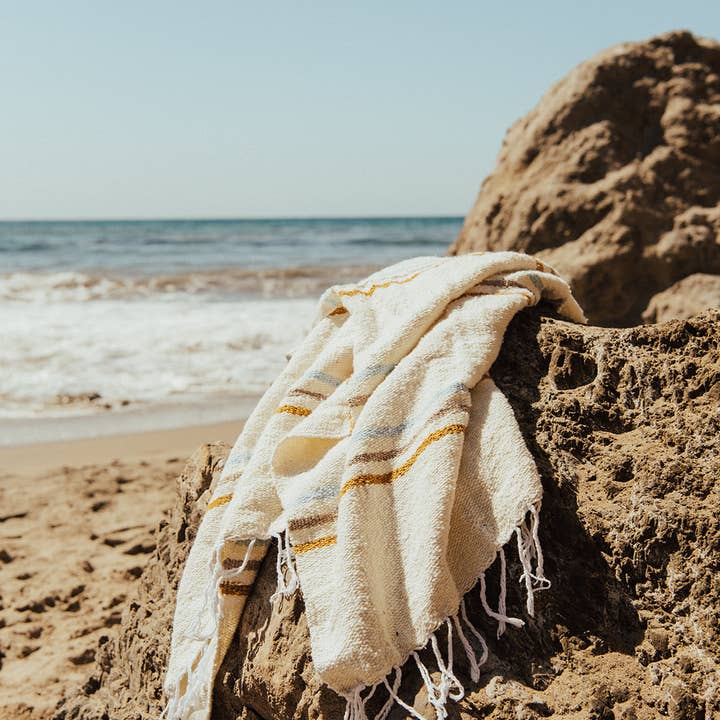 Sundream - Wholesale Throw Blanket - Sunday - SUSTAINABLE RECYCLED THROW BLANKET