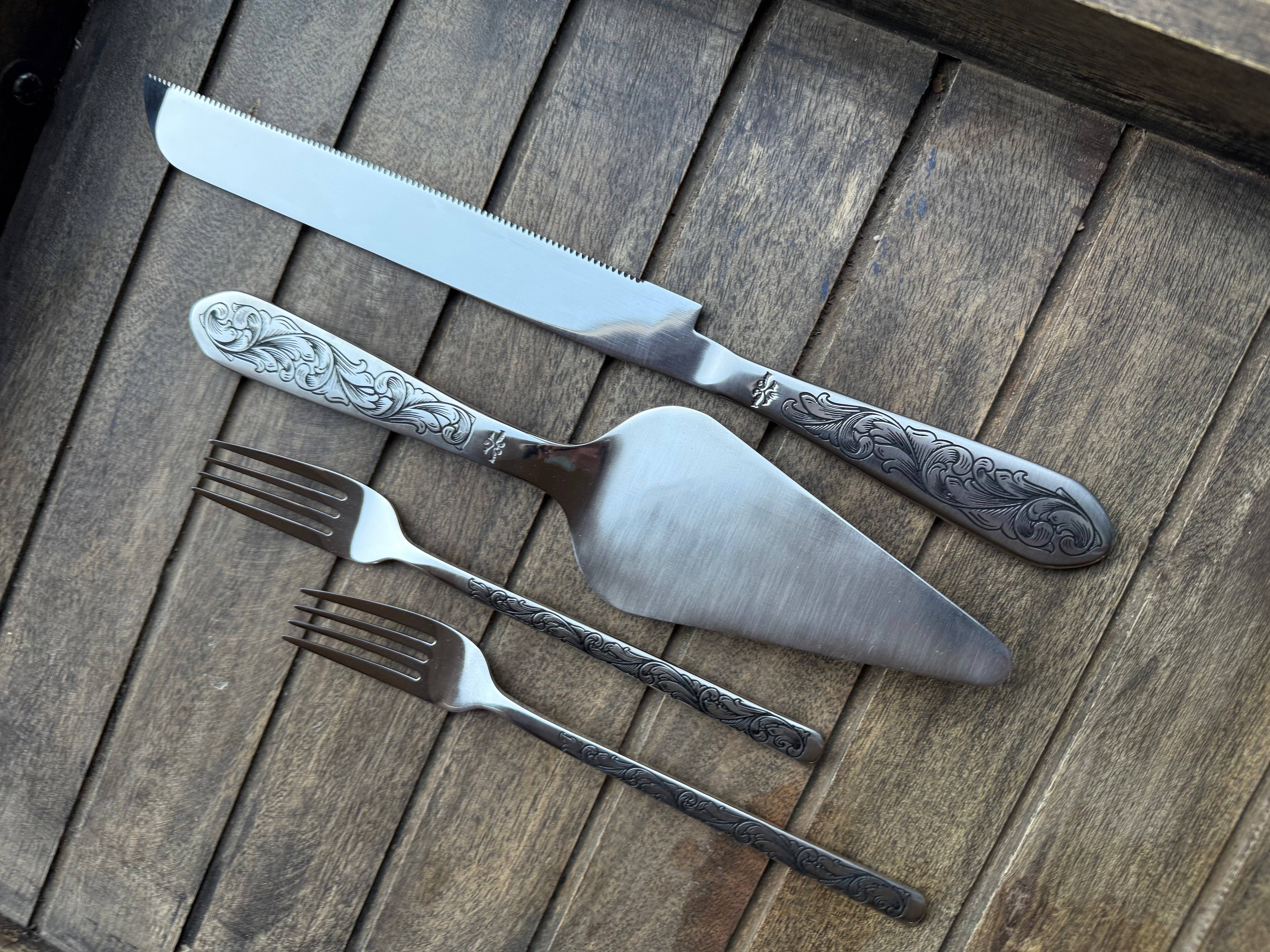 Boles silver, LLC - Wholesale Table Fork - Engraved Cake Forks - Stainless Steel Wedding Cake Fork Set7