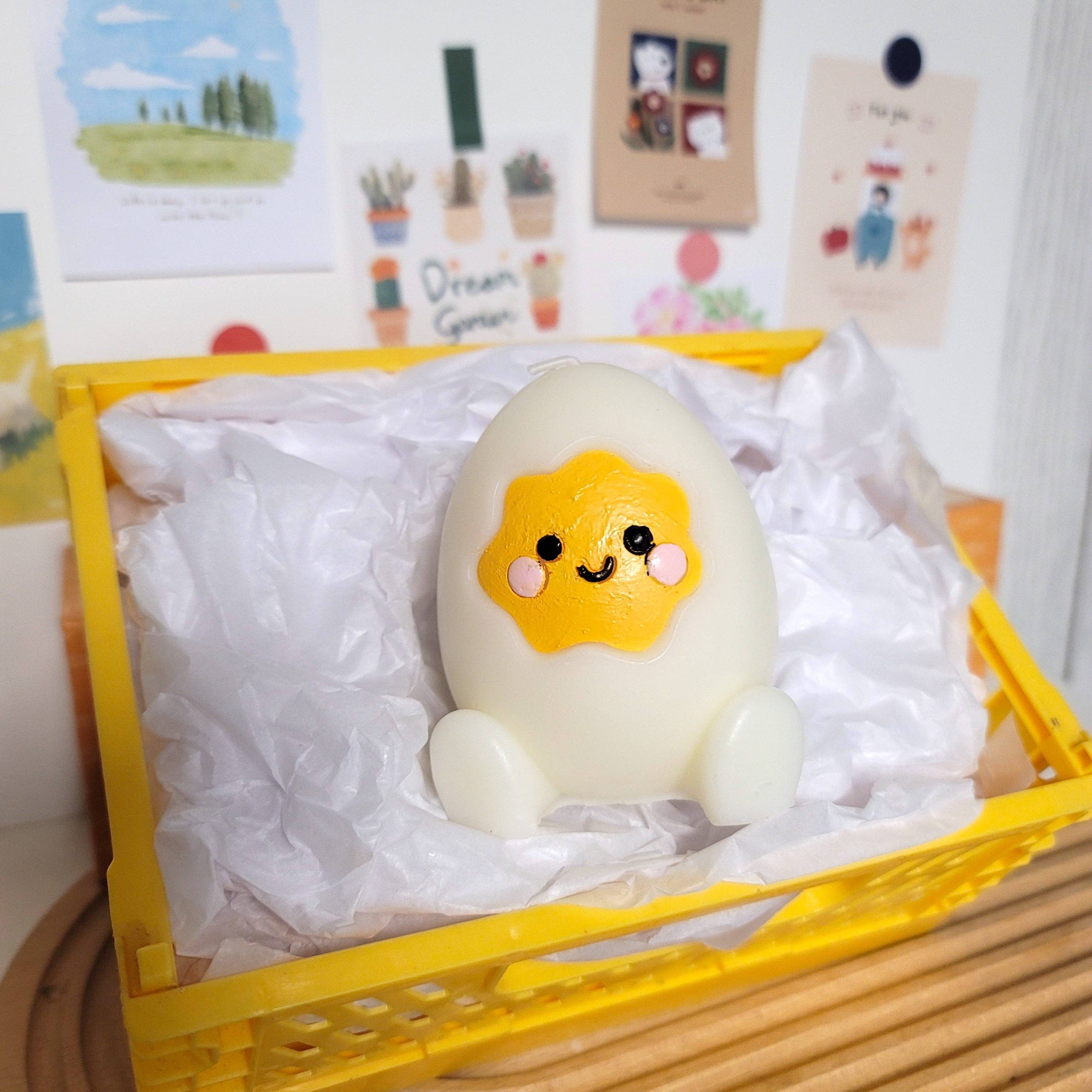 Big Fan Art Studio Inc. - Wholesale Novelty Candle - Egg Buddy Candle3
