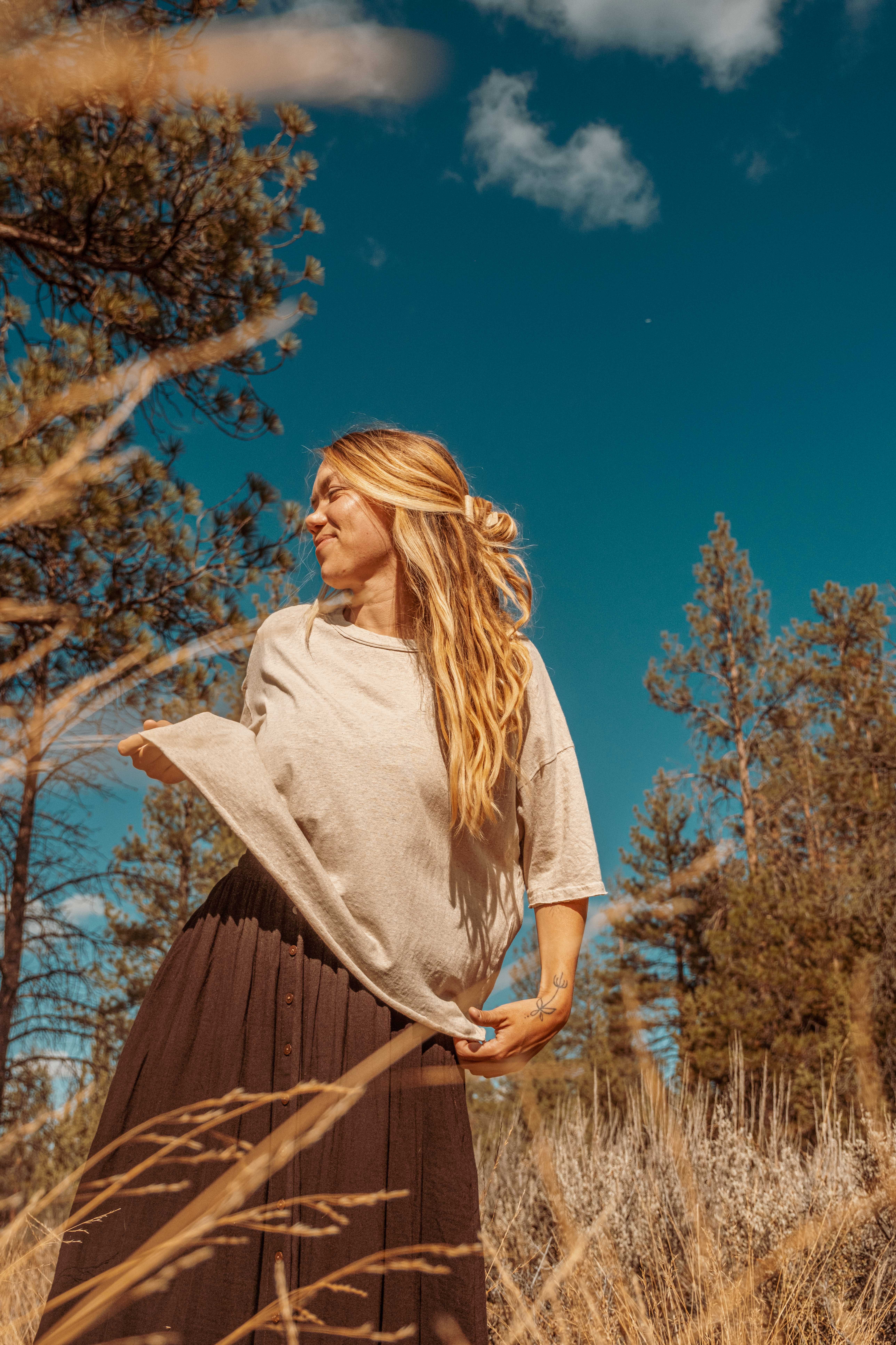 Chanvre non blanchi T-shirt CROP en coton biologique Hemp Blank Eco Unisexe TOP en vente sur Faire5