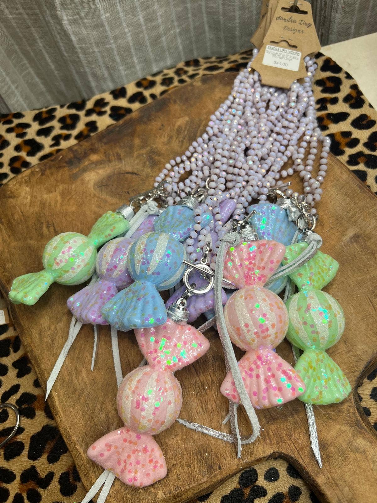Sandra Ling Designs – wholesale Hänge-/berlockhalsband – 🍬✨ Candyland Glittrande Halsband ✨🍬0