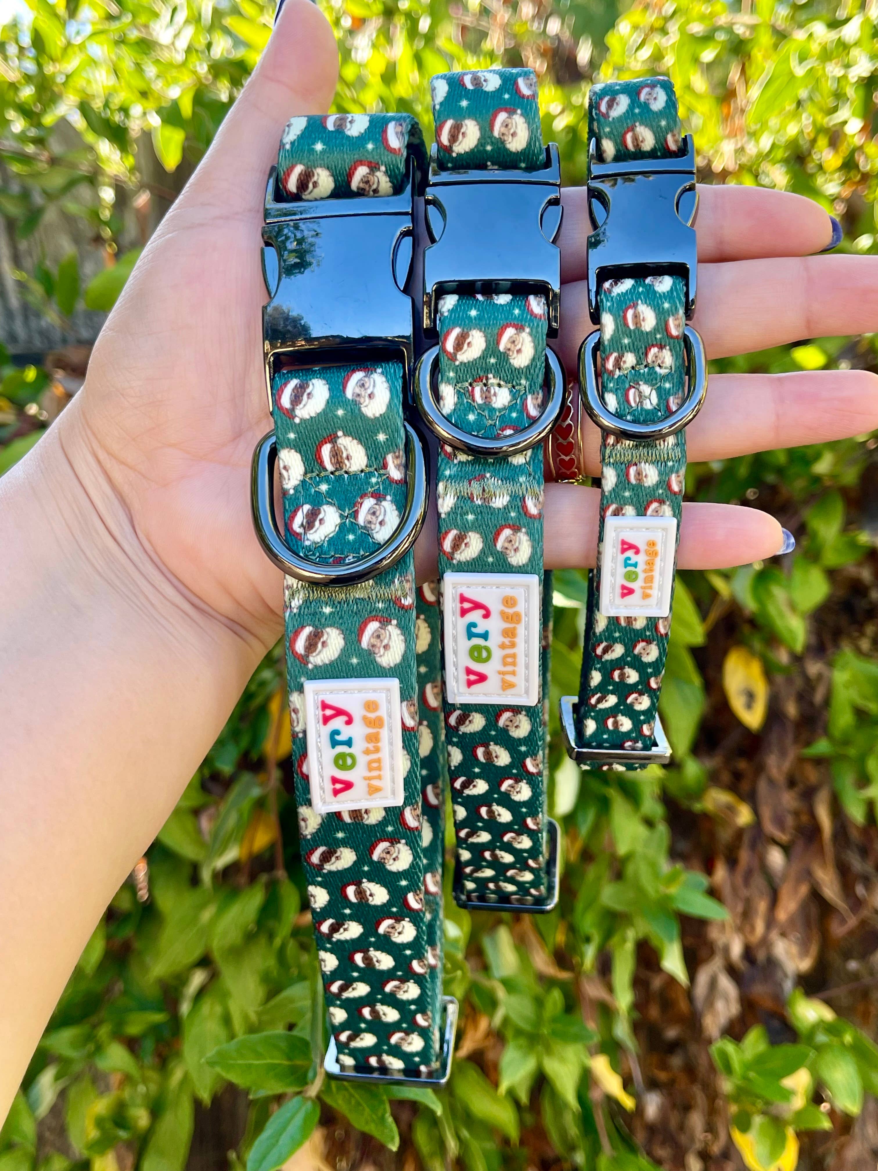 Very Vintage Designs – Engroshandel Halsbånd - Hund – Retro julehundehalsbånd i grøn | Genanvendt2